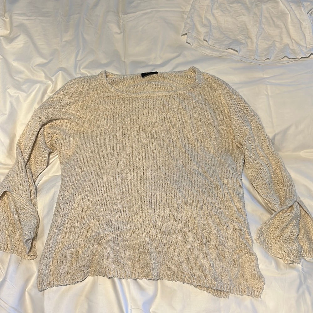 Vici cream top